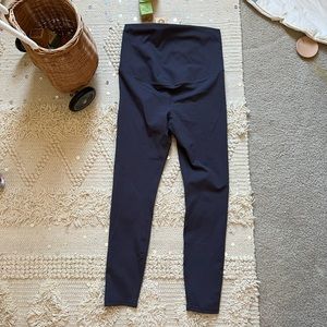 Fabletics maternity leggings